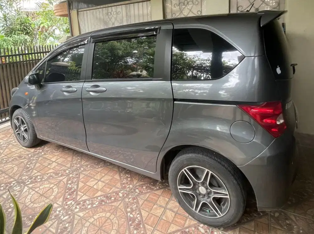 Honda Freed 2012 Bensin