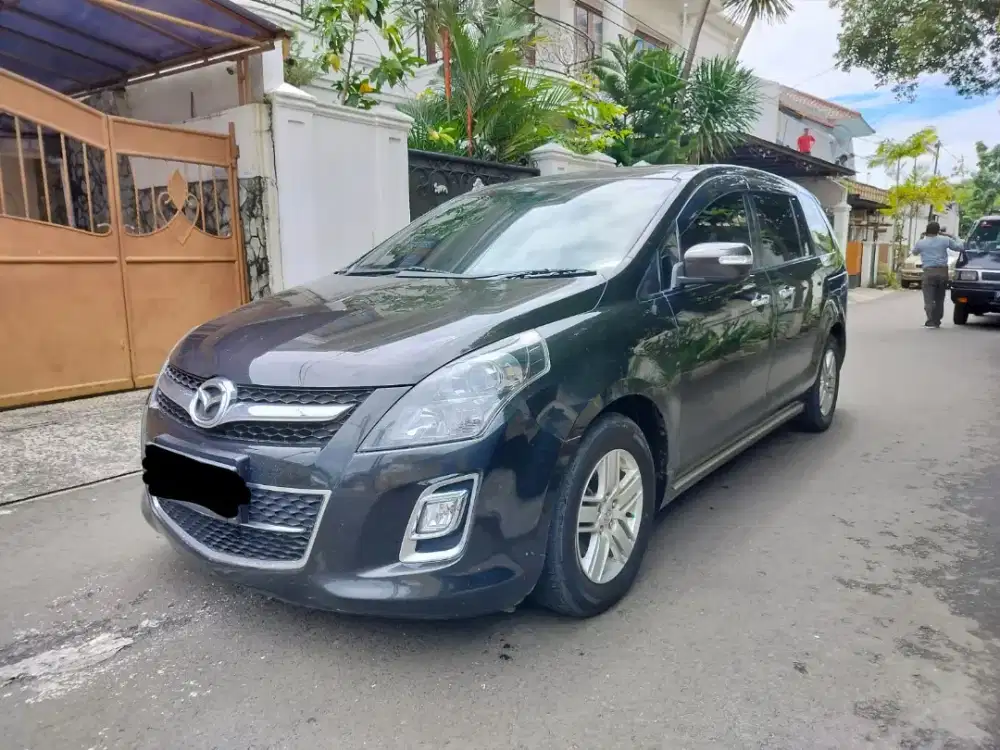 Mazda 8 AT 2013 KM90RbCash!!!