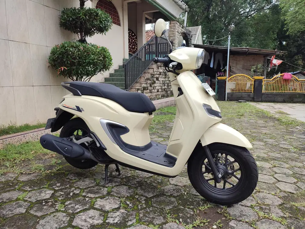 HONDA STYLO 2024 LIKE NEW