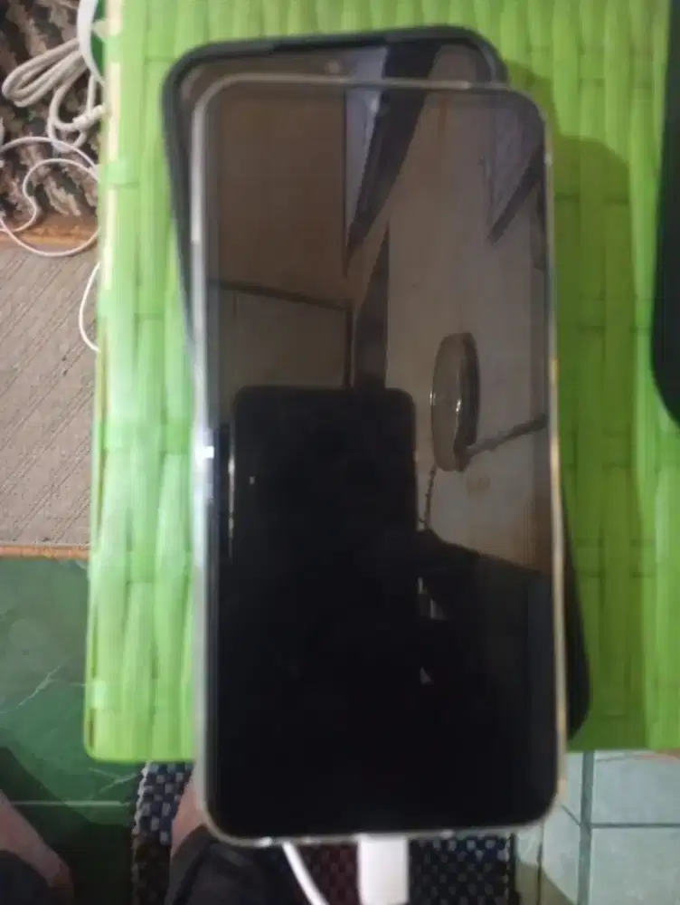 Vivo Y17 lengkap RAM 8 256