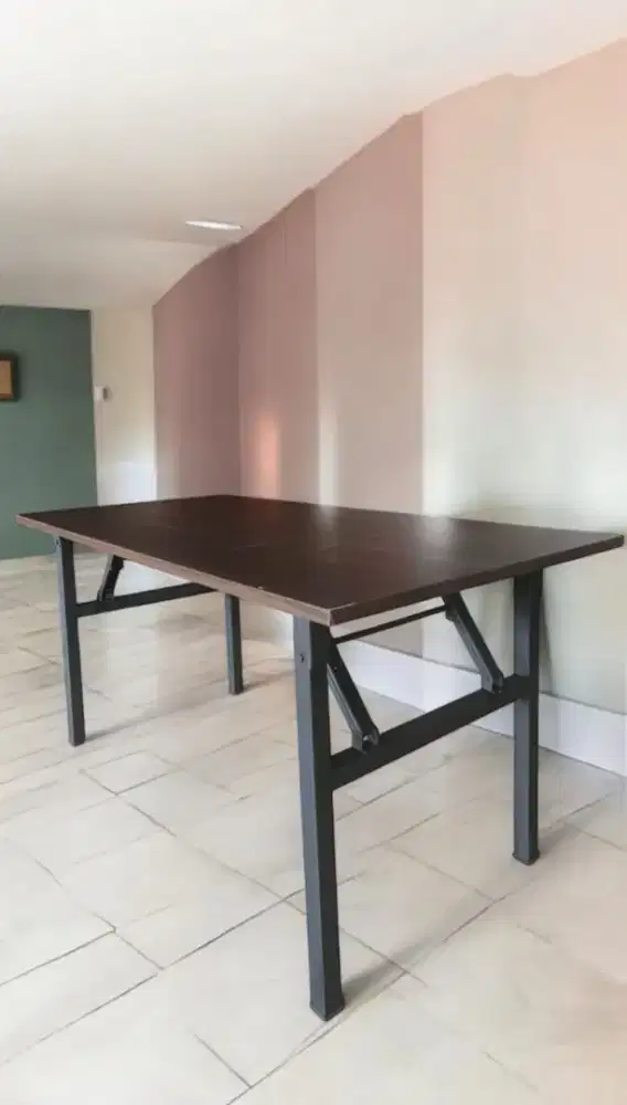 Meja lipat, meja kantor, meja makan