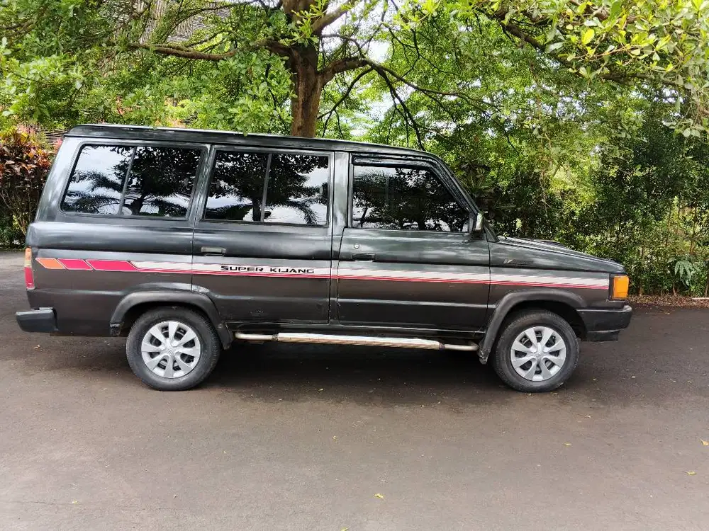 Kijang Super KF 50 Long 1992