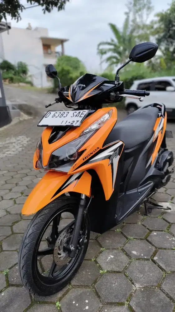 Honda Vario 125 KZR 2012 Orange