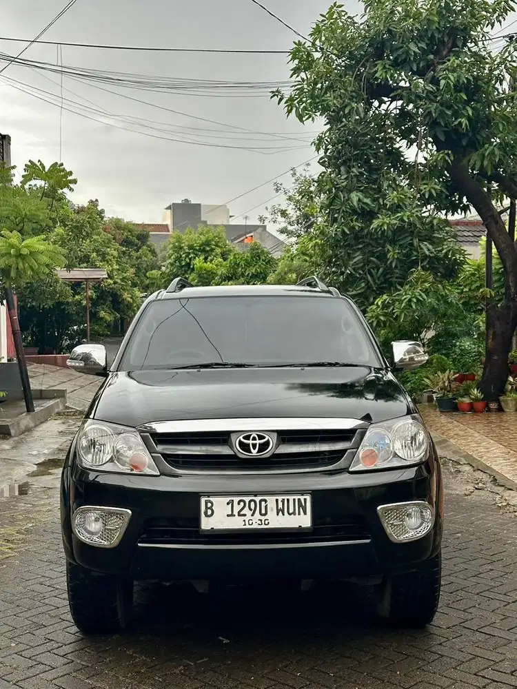 Fortuner G Lux bensin 2005