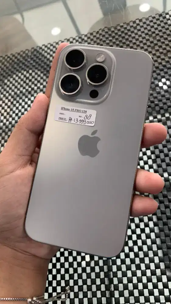iPhone 15Pro ram 128gb ibox