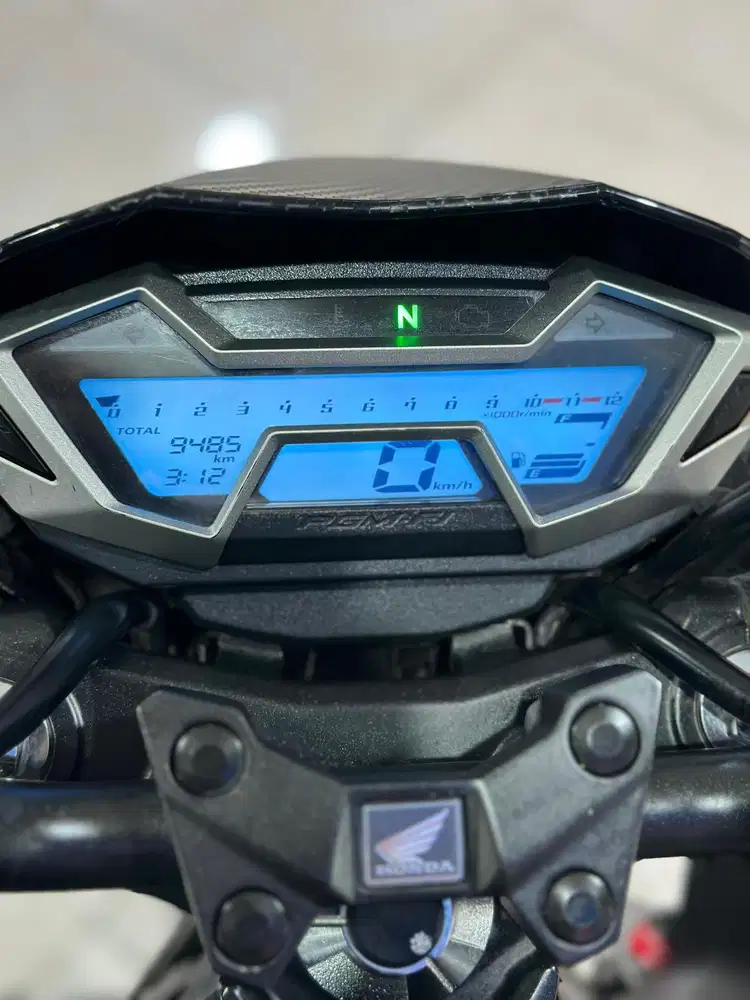 Honda Cb150R Street Fire Se Tahun 2017 Km 9Rb Anugerah Motor Pucang