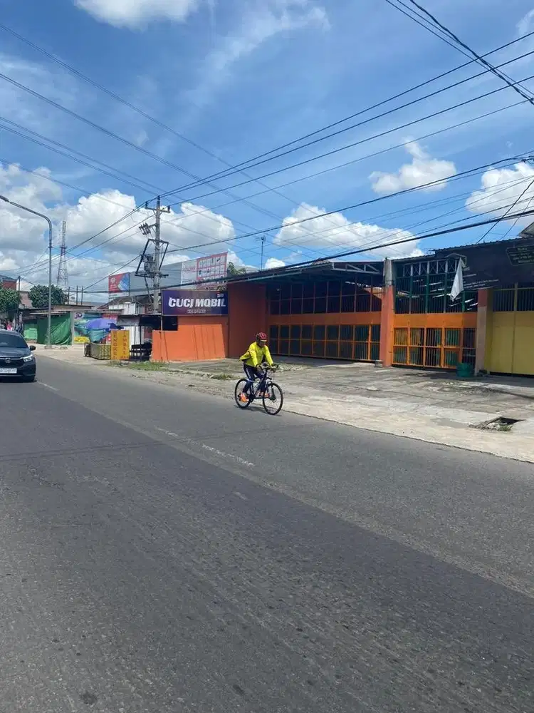 DISEWAKAN TANAH BEKAS CUCIAN MOBIL PINGGIR JALAN RAYA