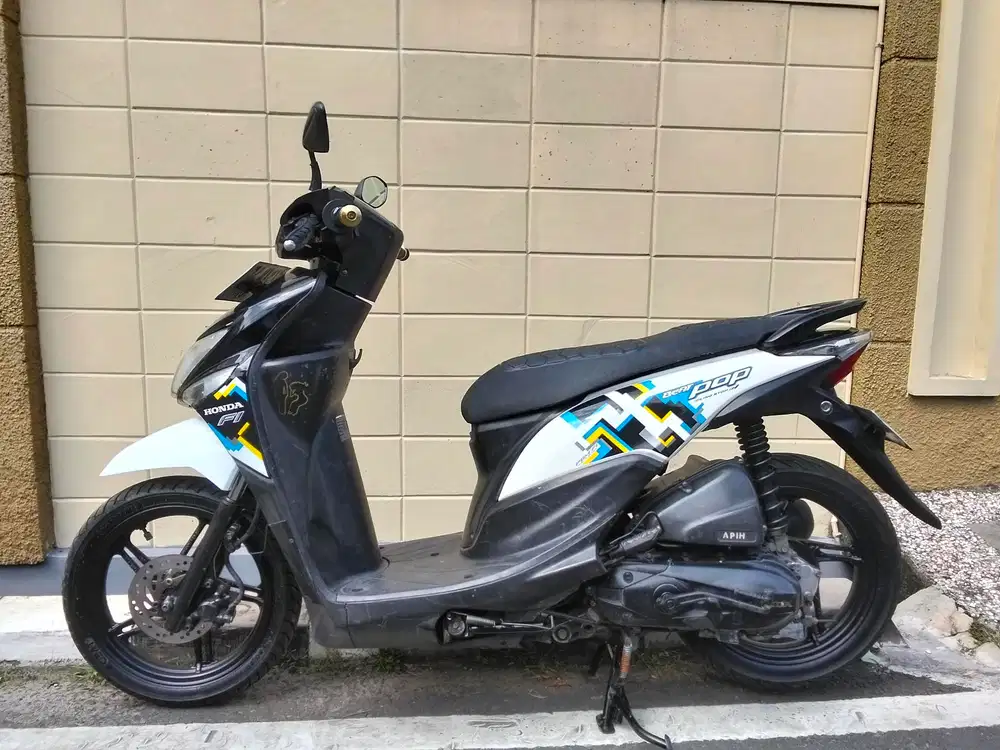 Honda Beat pop tahun 2018 surat komplit B dki