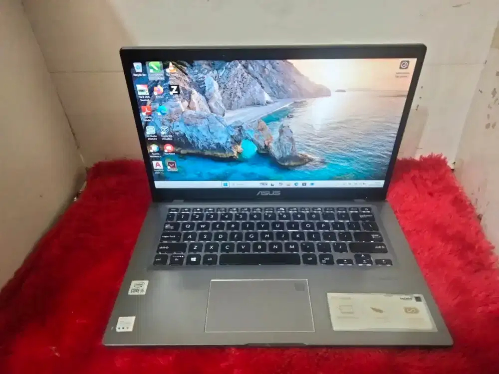 ASUS VIVO X415JA/CORE I5 GEN10/RAM 8GB,SSD 256GB/FHD slim siap pake