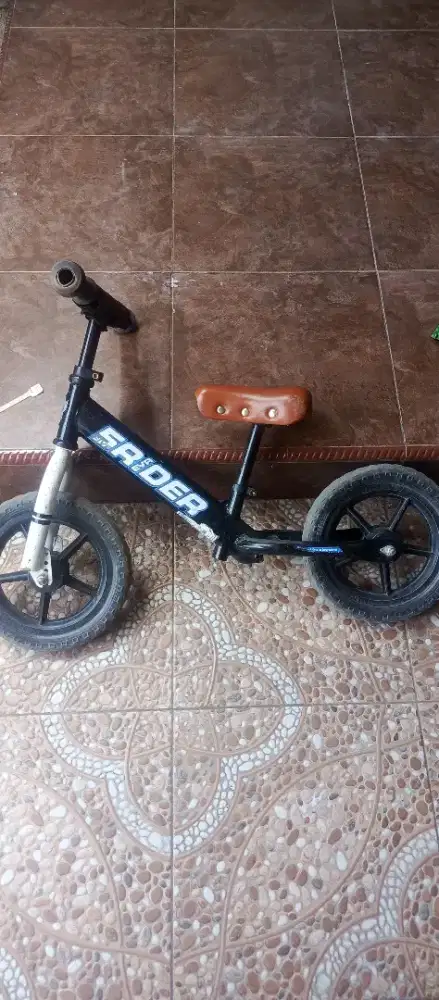 Balance bike srider