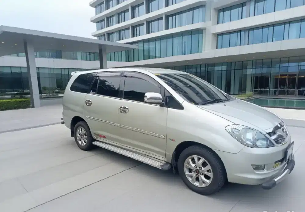 Toyota Kijang Innova 2005 Diesel