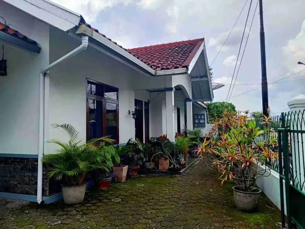 DIJUAL RUMAH DI JALAN VETERAN KOTA SUKABUMI