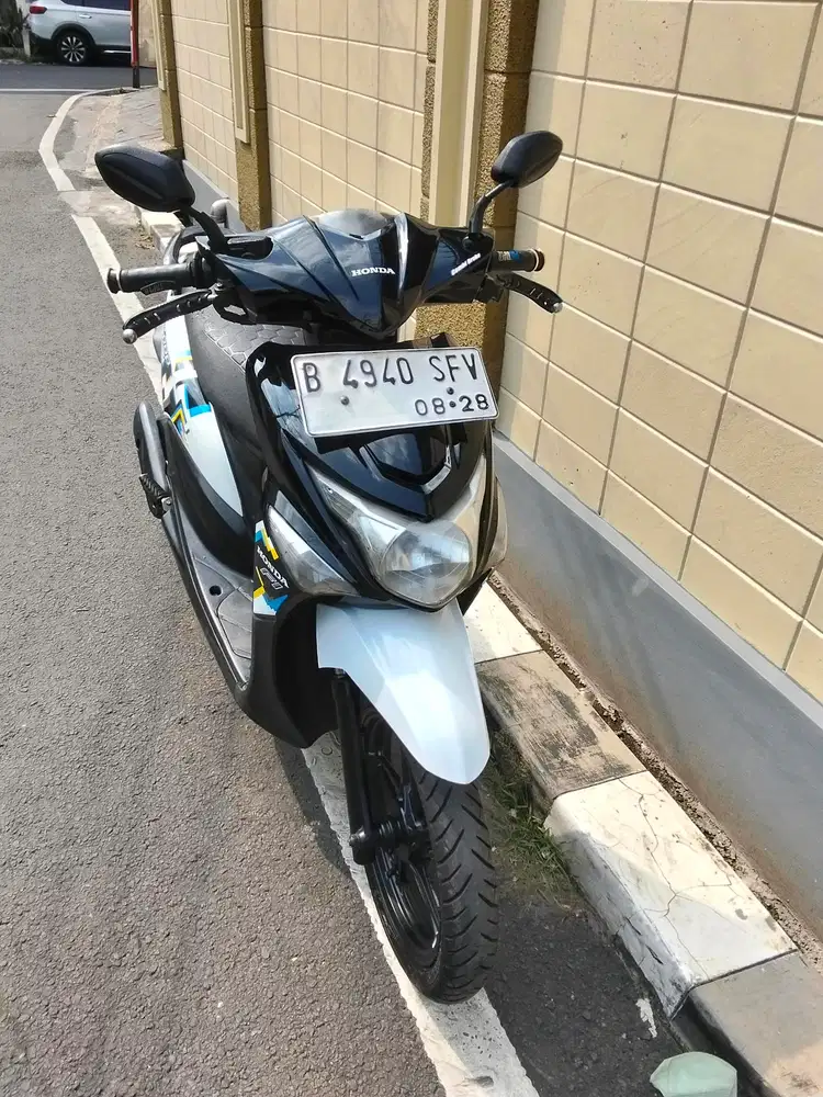 Honda Beat pop tahun 2018 surat komplit pajak hidup