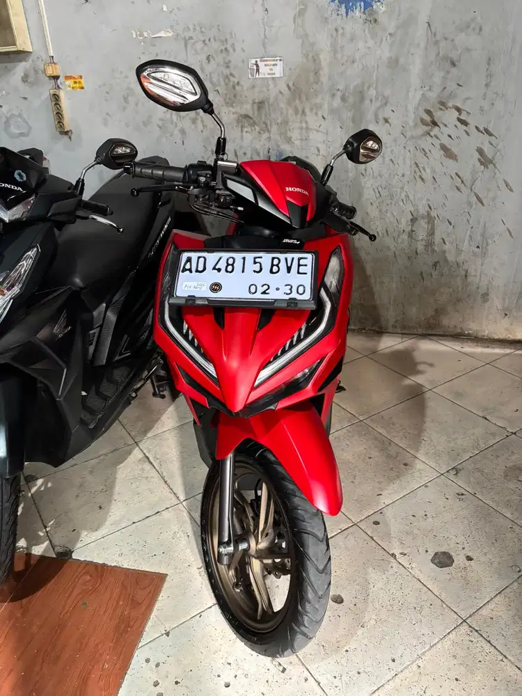 VARIO 125 KEYLES MERAH