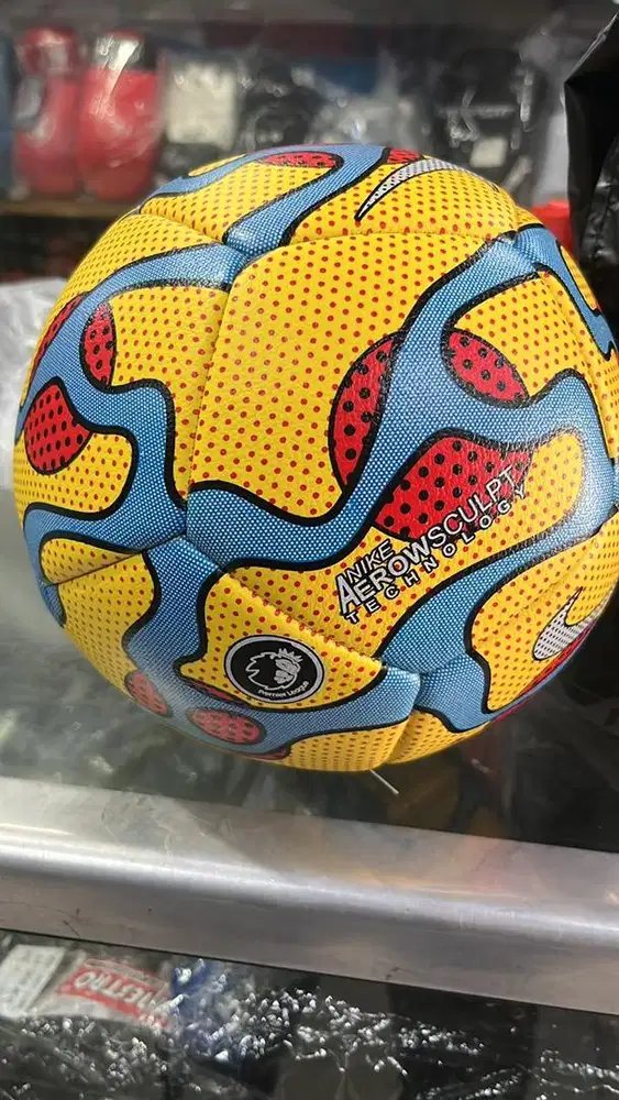 bola futsal sepak bola kaki olahraga olah raga