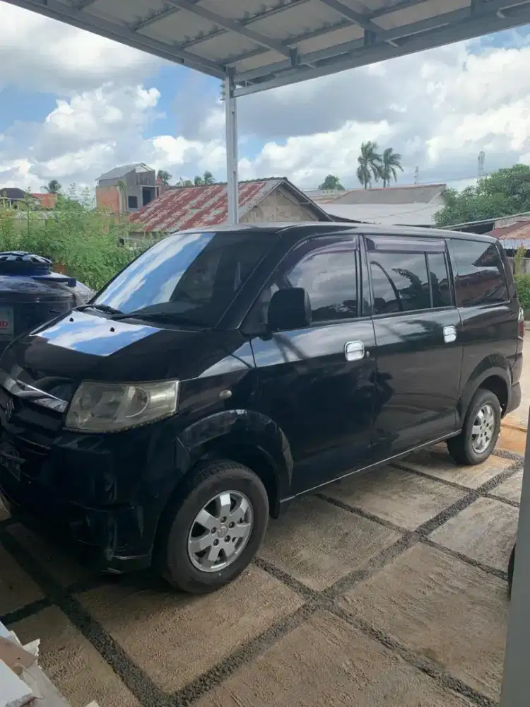 Jual mobil arena APV
