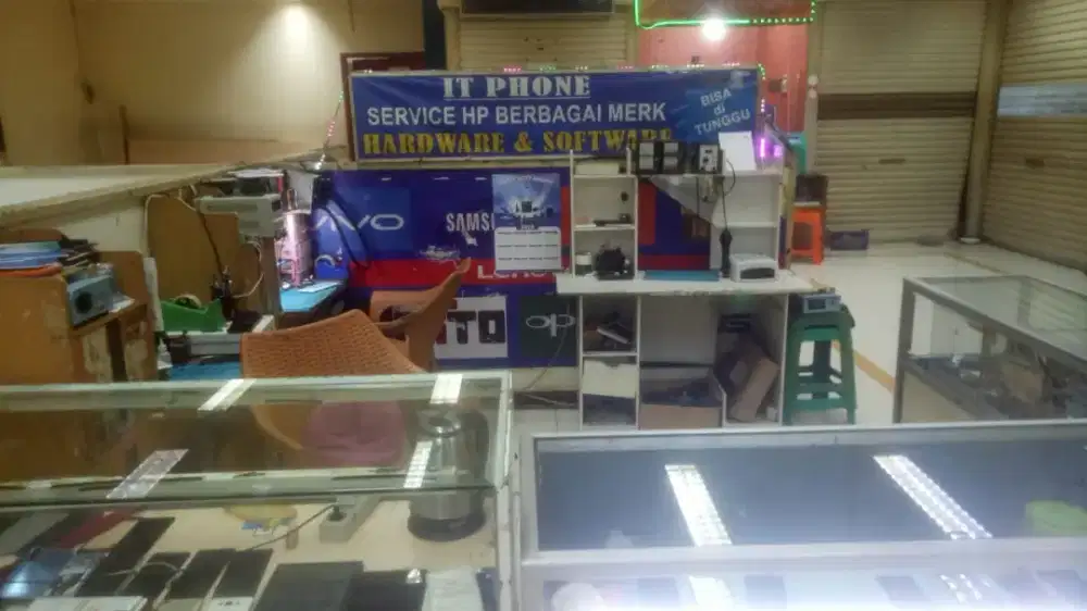 Dicari wanita untuk jaga konter