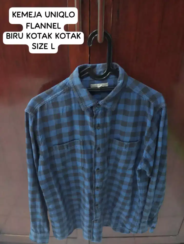 Kemeja Uniqlo Biru Kotak Kotak Size L