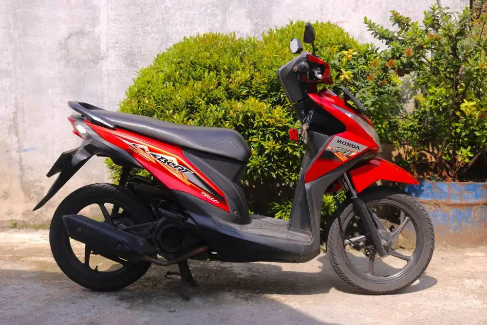 Motor Honda Beat 2014 - merah