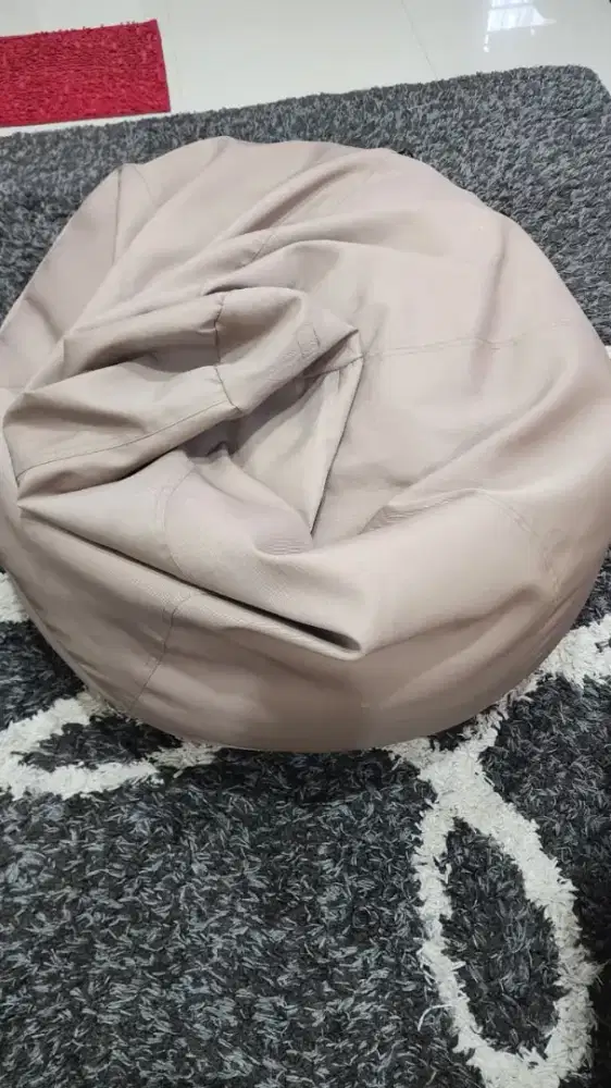 Preloved bean bag