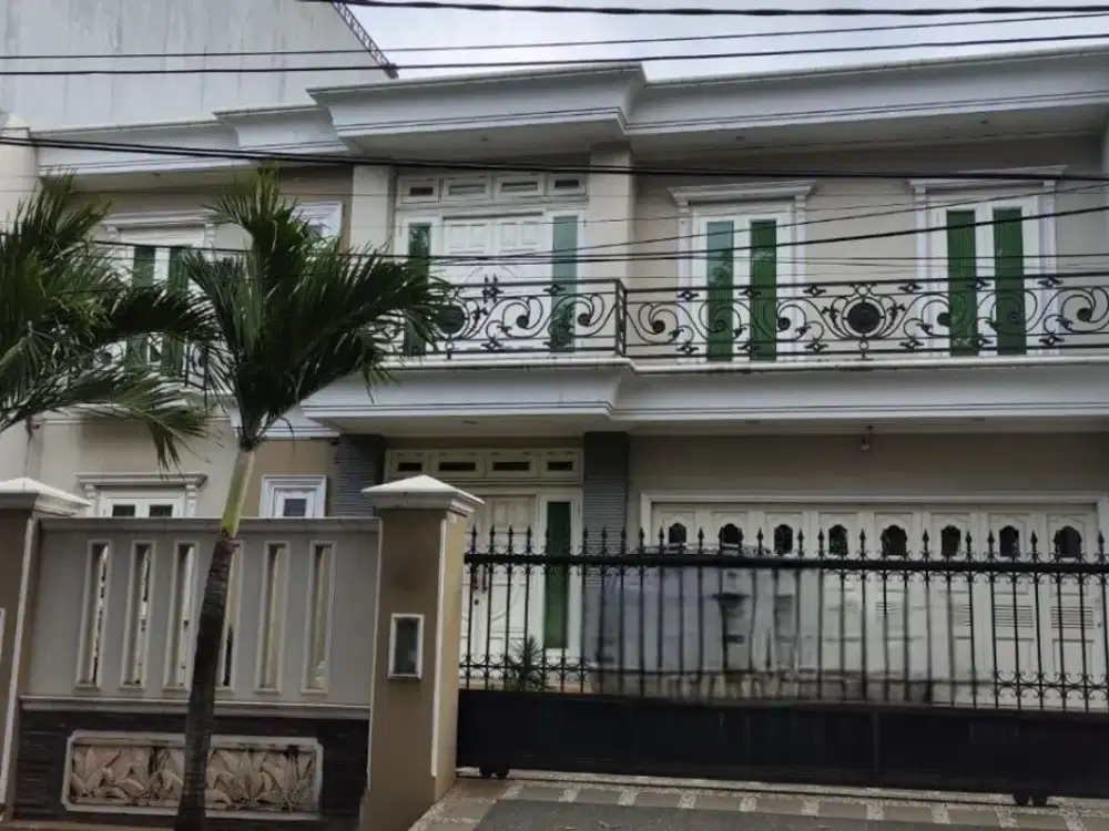 DIJUAL RUMAH MEWAH PULOMAS BARAT LT 419 LB 350 STRATEGIS FURNISHED HRG MENARIK JRG ADA