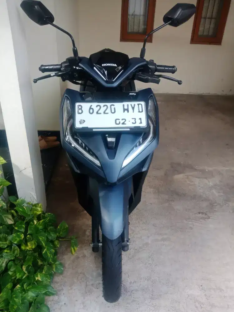 KM 9RB PERAK! VARIO 125 CBS ISS BLUE MATTE PAJAK BARU BAYAR KAYA BARU!