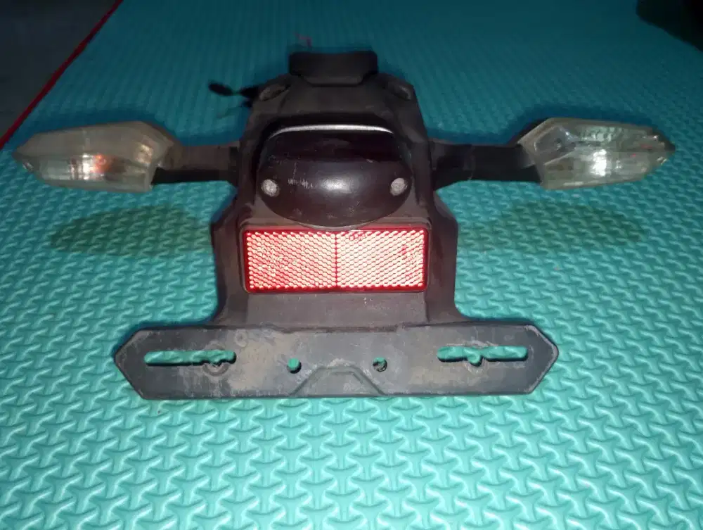 Spakbor belakang Ninja 250 FI