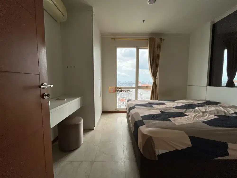 Work–Life Balance di Podomoro City 1BR Royal Mediterania Garden Residences Furnished