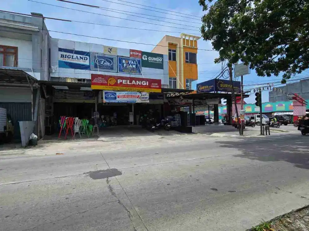 Ruko Strategis 2 Lantai, Lokasi Dekat Tol dan Pasar Klodran. Akses Kontainer, Dekat Jalan Raya 2 Arah.