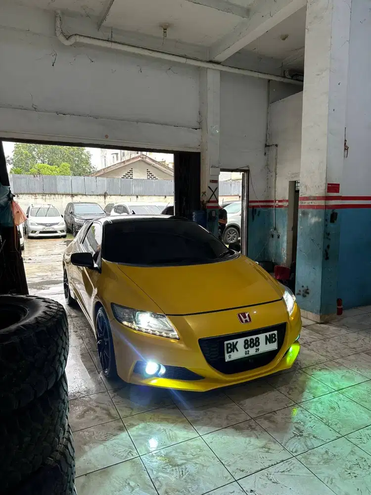 (Dp20jt) Honda CRZ Hybrid Sport Matic 2013 Murah