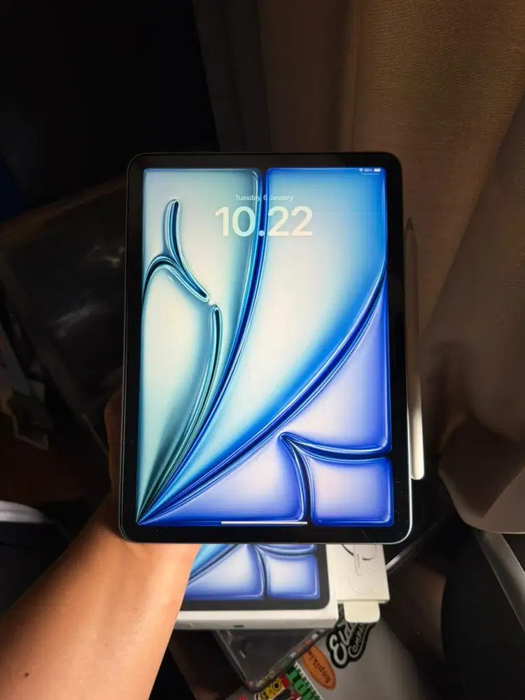 ipad air 6 M2 256gb wifi only ibox + apple pencil pro
