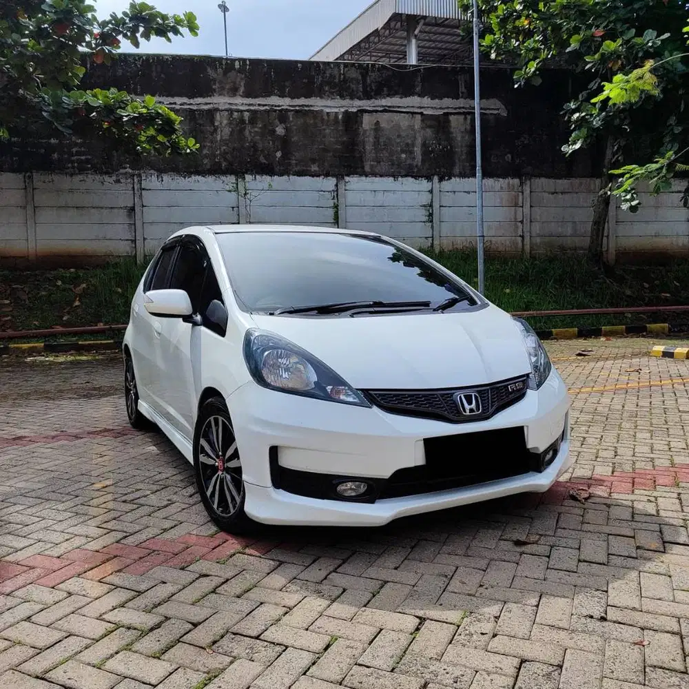 2013 Honda Jazz RS GE8 1.5 AT