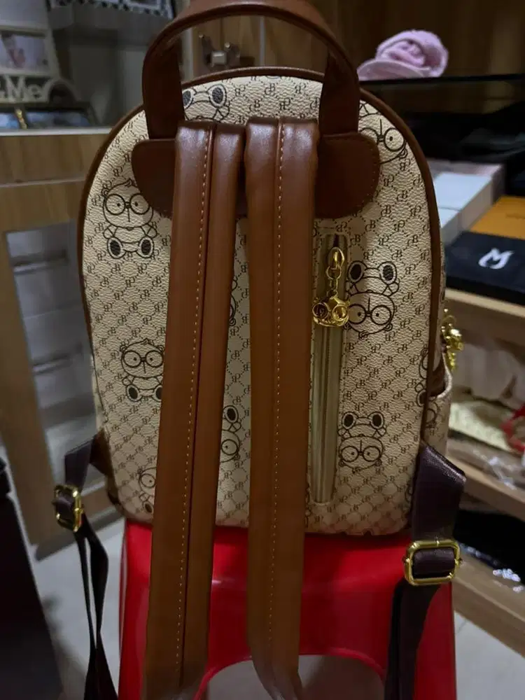 Tas ransel di jual murah kondisi baru