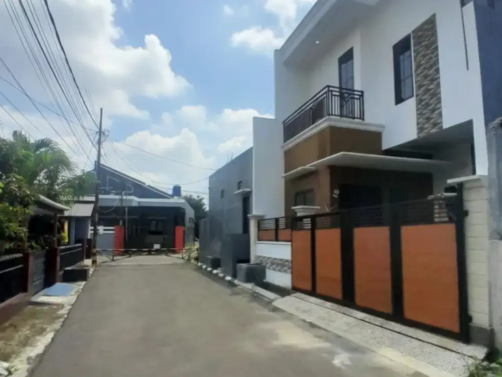 rumah siap huni di komplek akses 2 mobil lokasi di jatiwarna bekasi