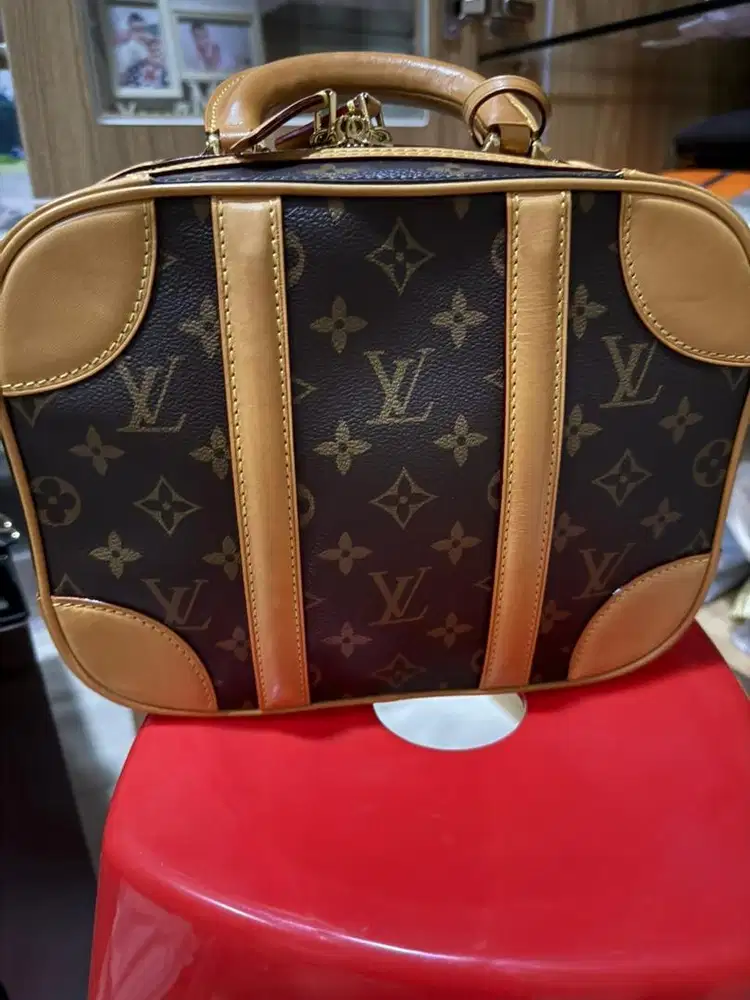 Tas ala LV kondisi masih bagus