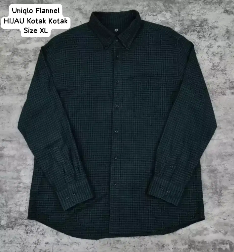Kemeja Uniqlo Flannel Hijau Motif Kotak Kotak Size XL