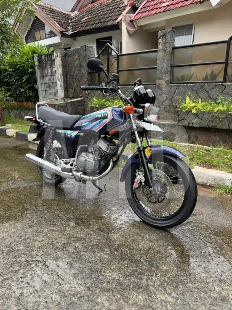 Yamaha Rx King Master Tahun 2000 Warna Ungu Original Full Modif