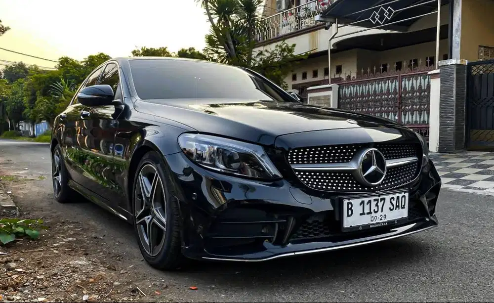 Mercedes Benz W205 C300 AMG 2019 Black Hitam 2020 2018 Jual Cepet Bu