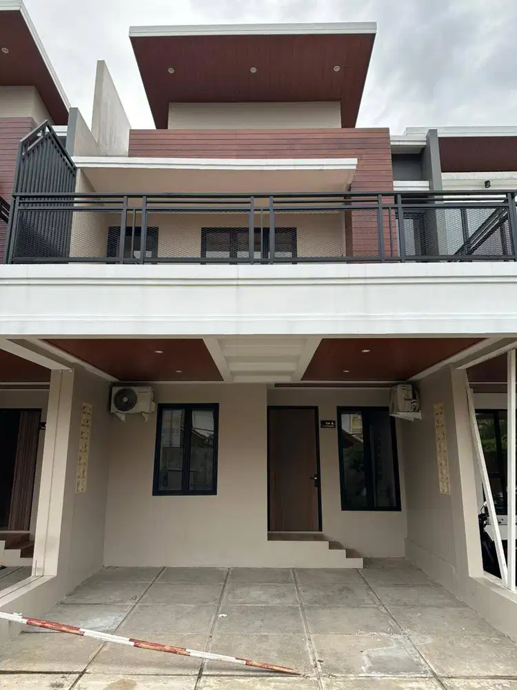 RUMAH 2,5 LANTAI – DUTA PARK RESIDENCE, CIMANGGIS DEPOK