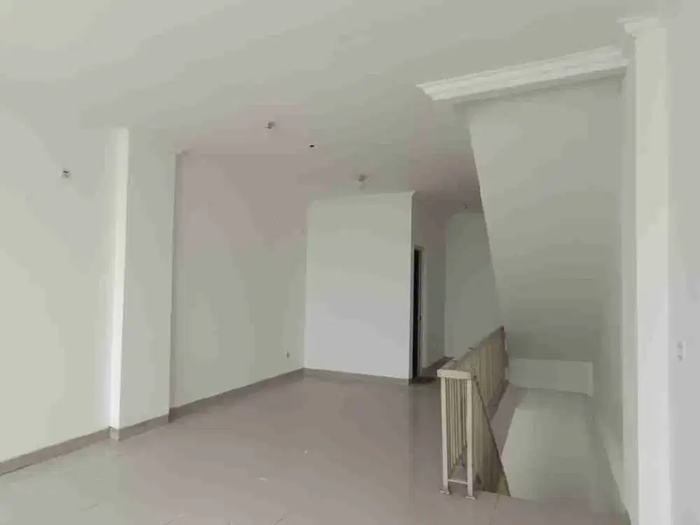 Ruko disewakan di Rose Garden Grand Galaxy City Bekasi