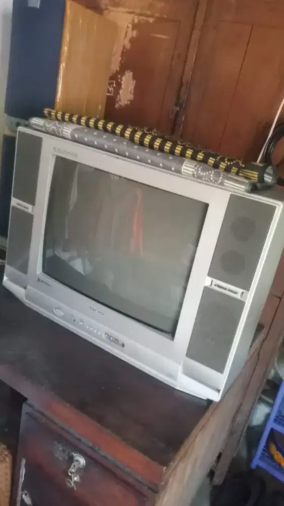 dijual TV tabung