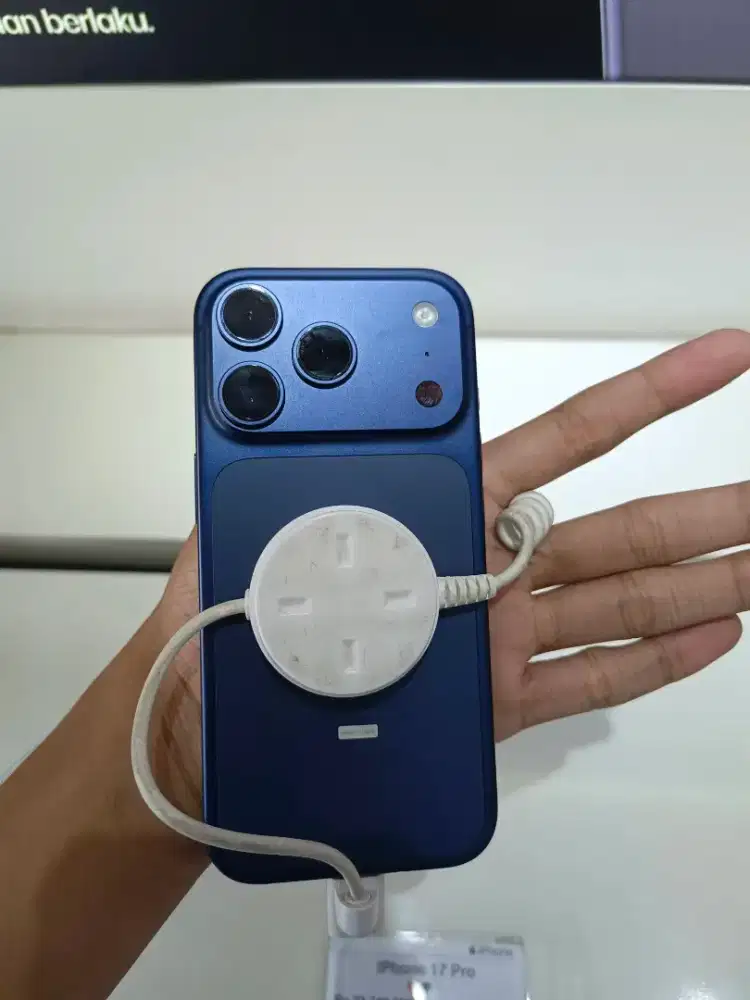 Cash Credit iPhone 17 Pro New Dp 0%