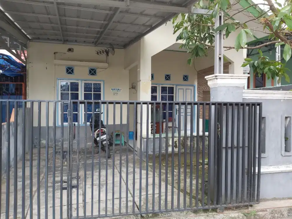 Jual rumah 2 tingkat