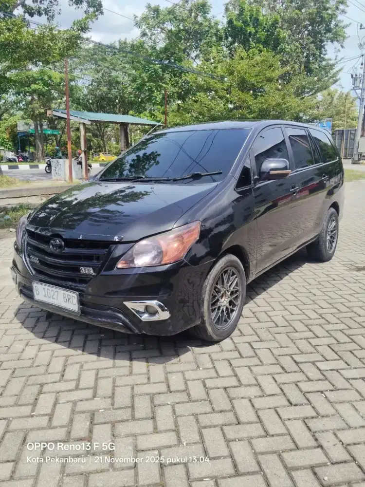 Kijang Innova G M/T 2.5 CC Diesel, Tahun 2012