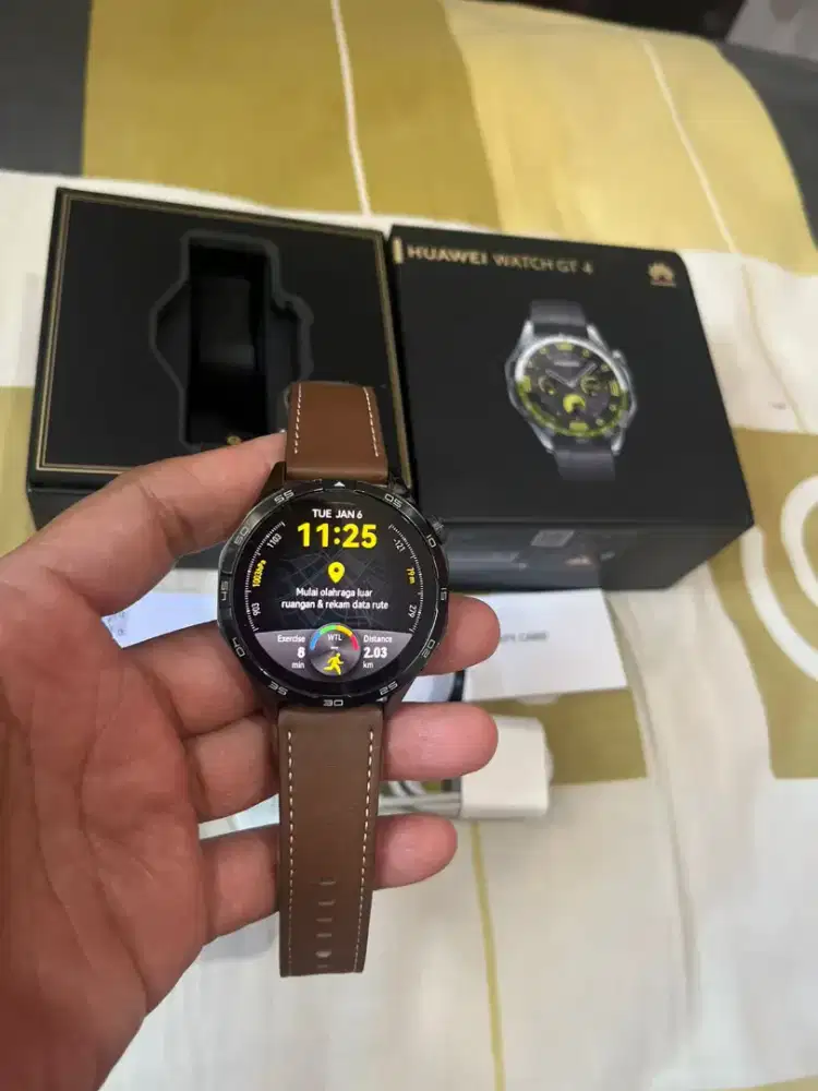 Huawei GT 4 Black 46 mm Fullset Mulus
