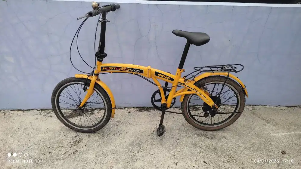 Sepeda lipat 20