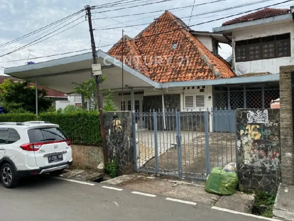 Rumah Tua Hitung Tanah Di Jl Sawahlunto Jaksel LT 393m2