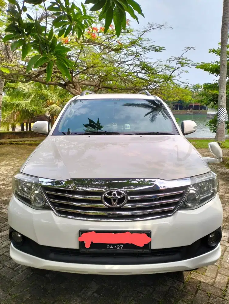 Toyota Fortuner Type G Luxury 2012 Automatic