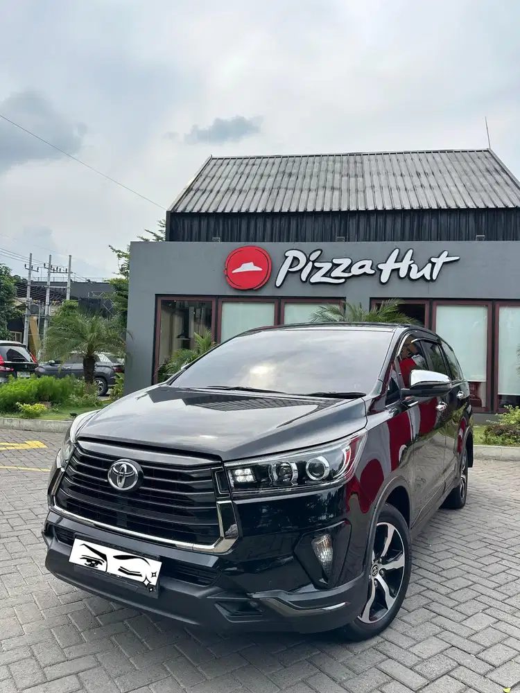 Innova Venturer Diesel Matic 2022