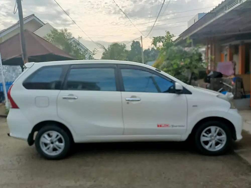Toyota Avanza 2013 Bensin